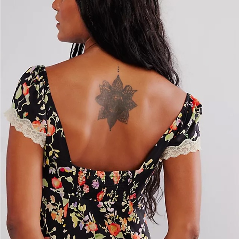 RIXO Rosella Top